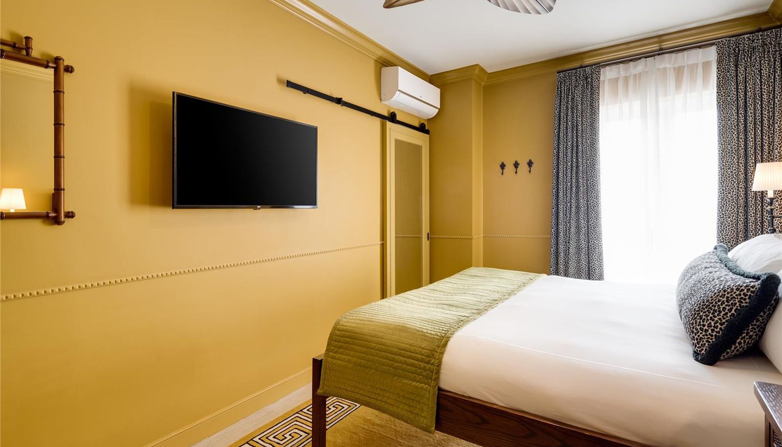 Room - Esme Miami Beach