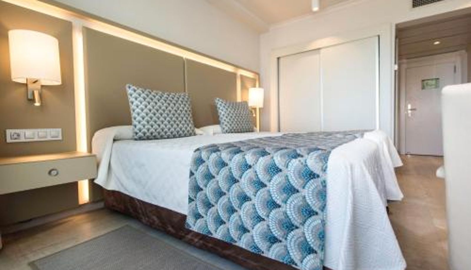 Dreibettzimmer - Spring Hotel Vulcano