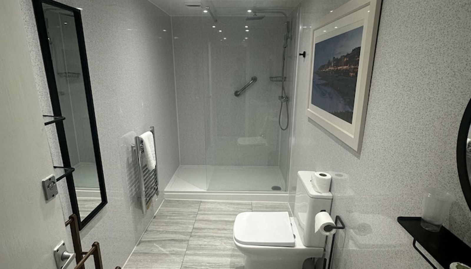 Suite - West Rocks Townhouse