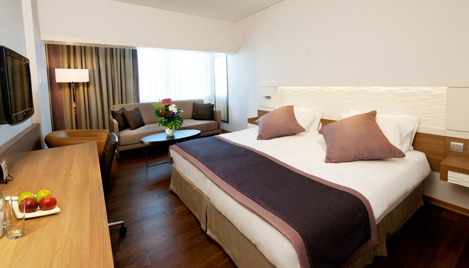 Zimmer - Crowne Plaza LIMASSOL by IHG