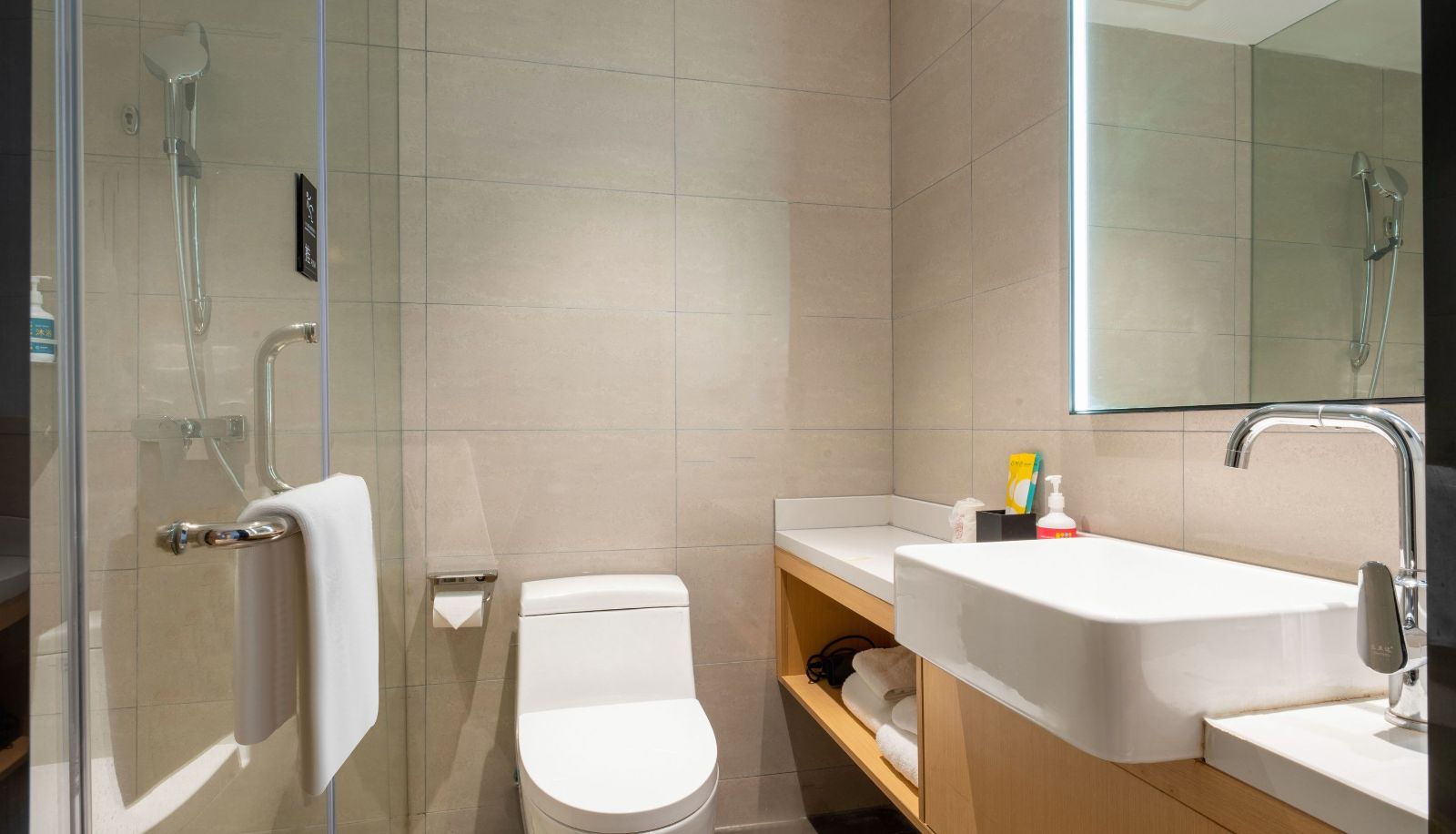 Room - People's Square) Urban Convenience Hotel (Huayangtang Branch