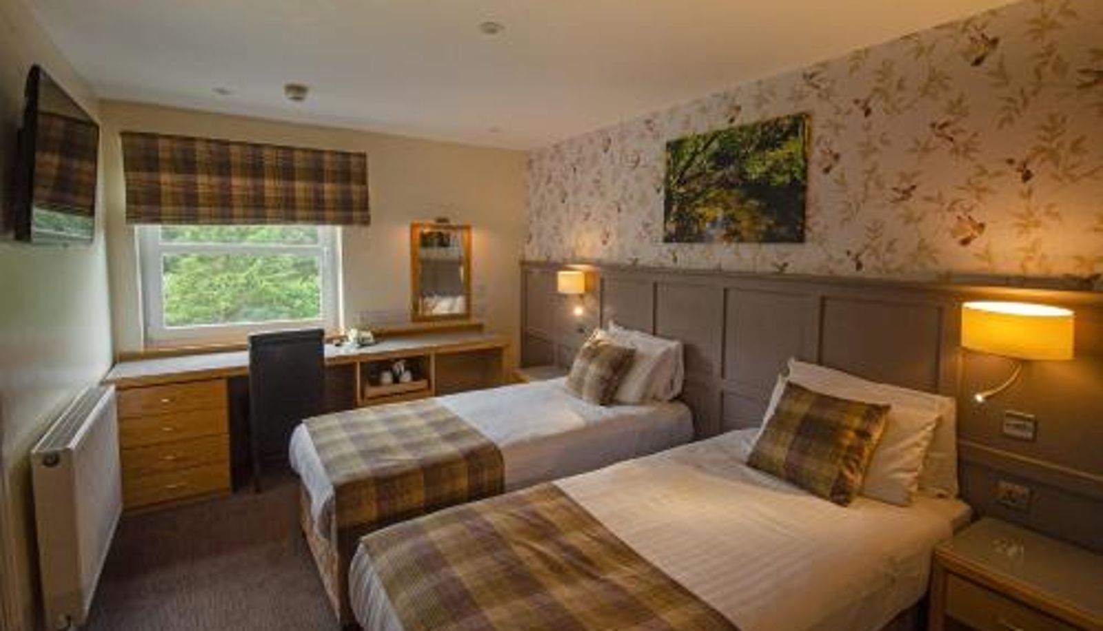 Camera - Royal Victoria Hotel Snowdonia