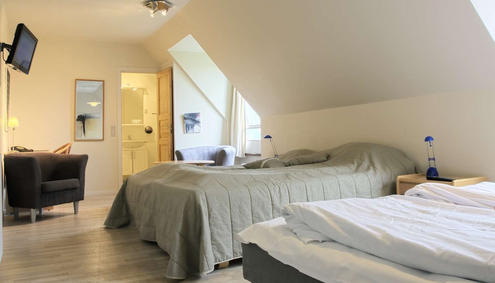 Zimmer - HOTEL HOVBORG KRO