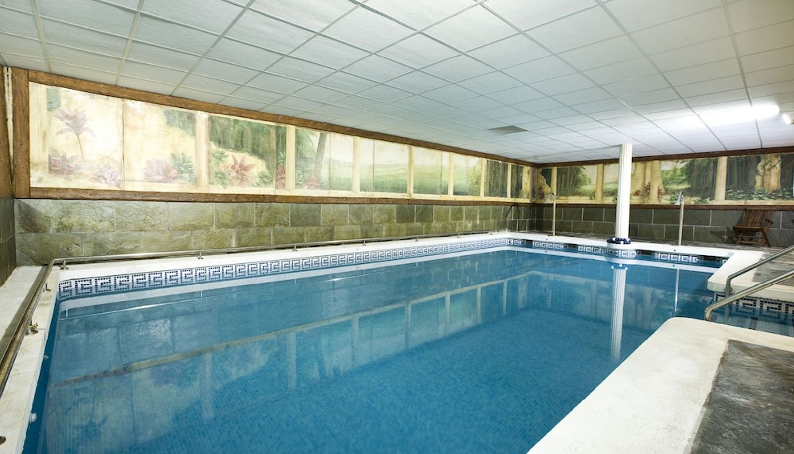 Pool - Aparthotel Monarque Sultán