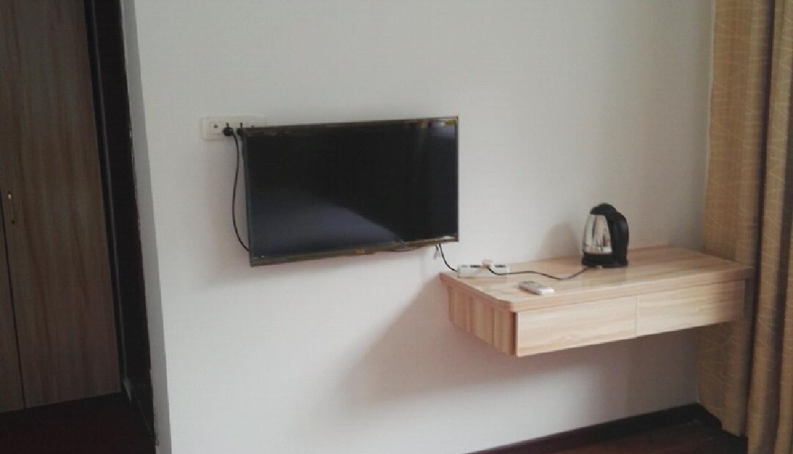 Room - Accor Hotel