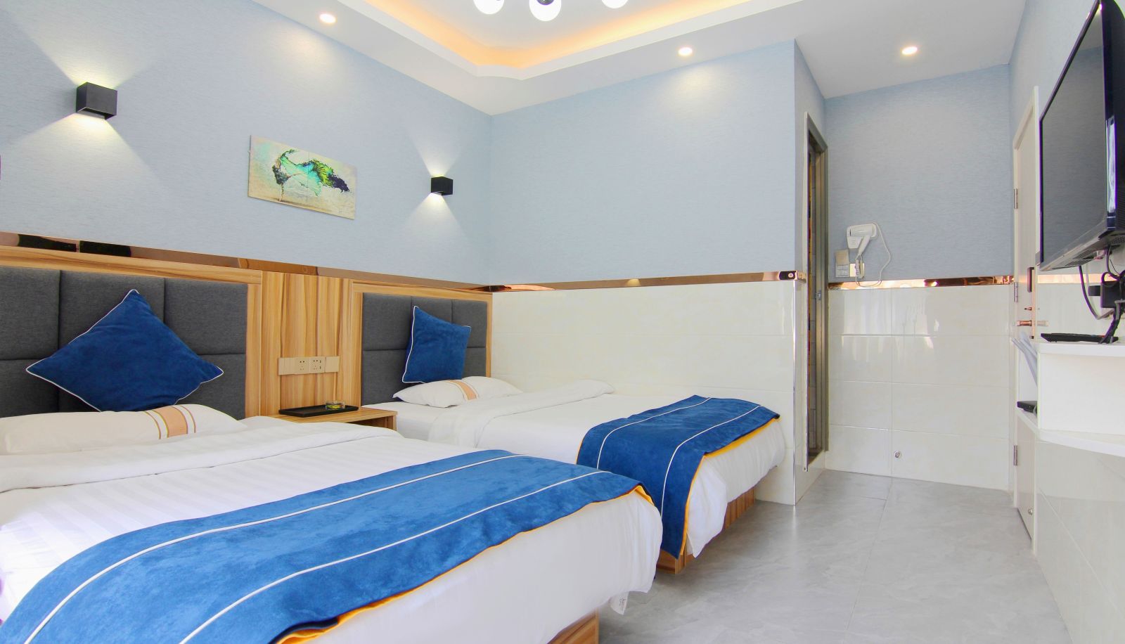 Camera - Xinyuxiang Business Hotel