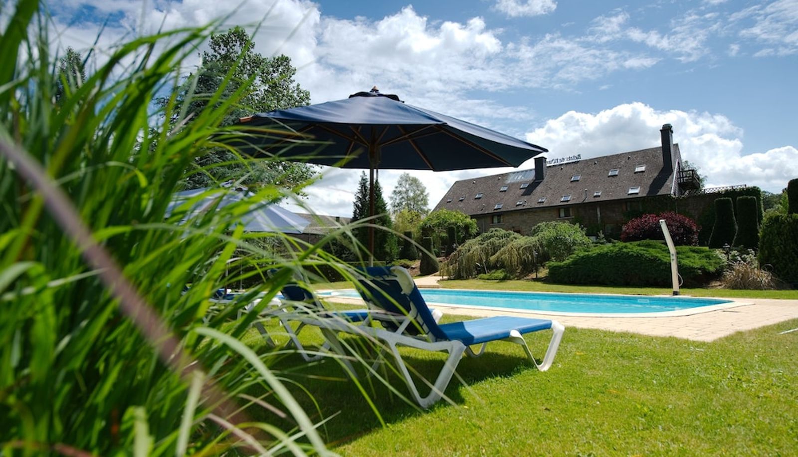 Pool - Relais de l'Ourthe