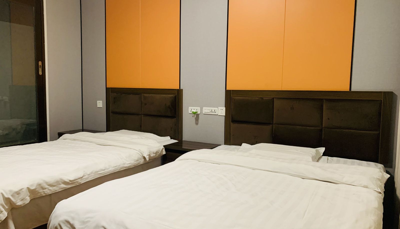 Zimmer - Chongqing Fuyueting Business Hotel