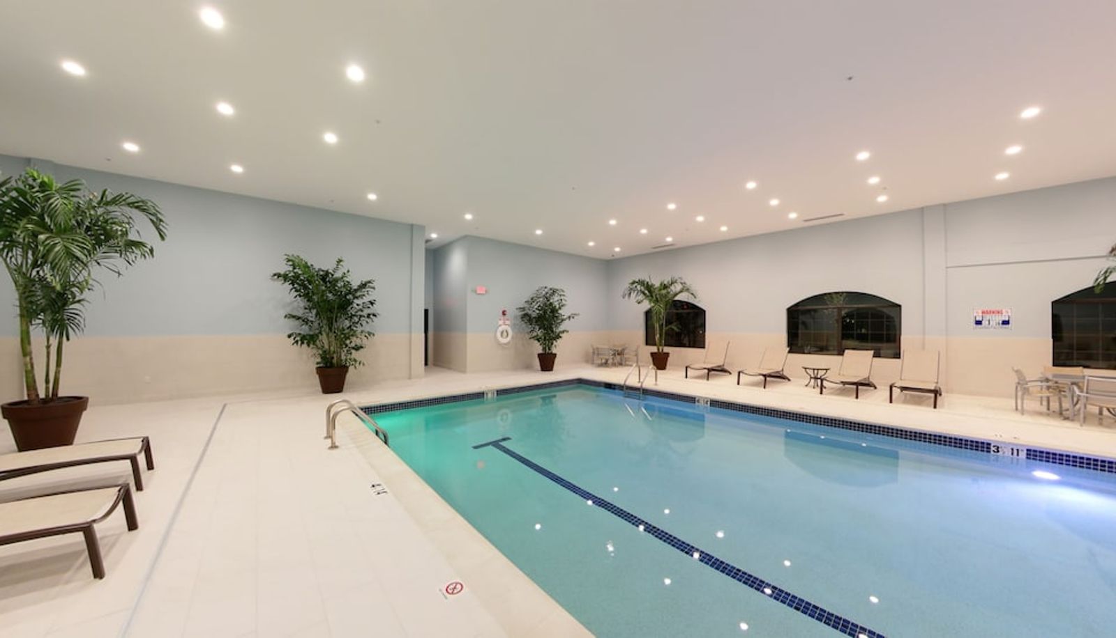 Pool - Staybridge Suites ANN ARBOR - UNIV OF MICHIGAN by IHG