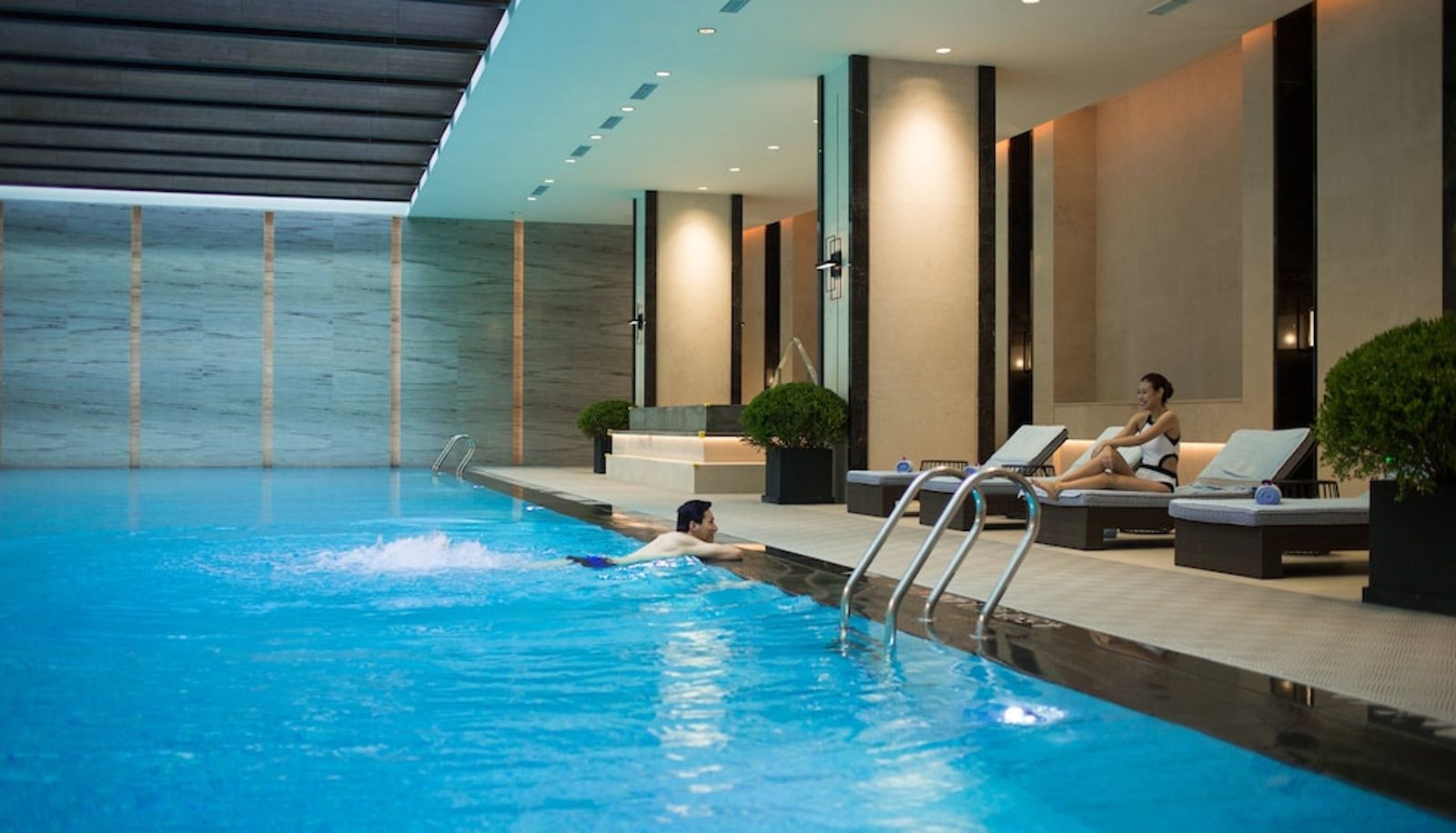 Pool - InterContinental Hotels SHANGHAI HONGQIAO NECC by IHG