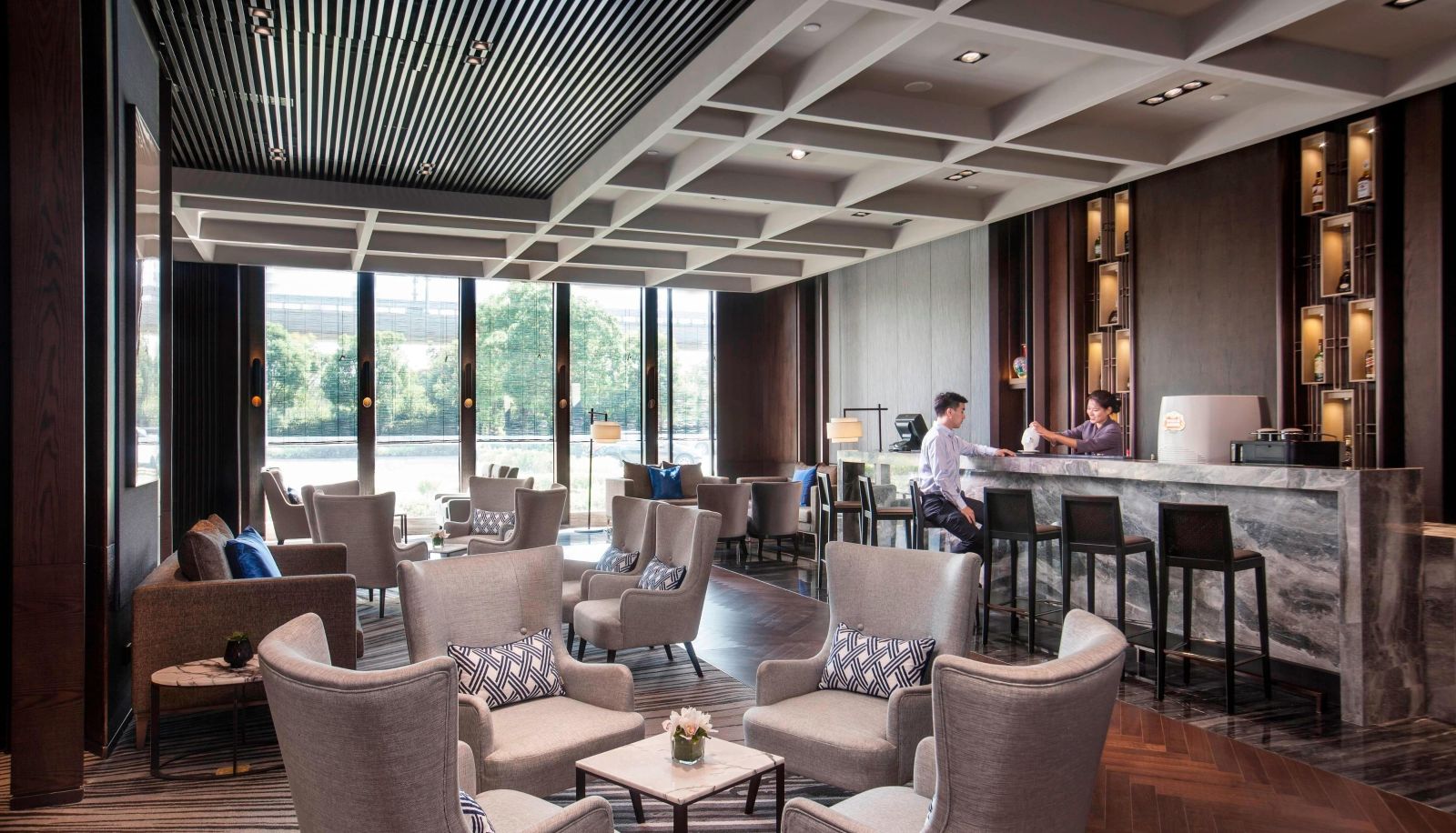 Bar - Courtyard by Marriott Shanghai International Tourism and Resorts Zone