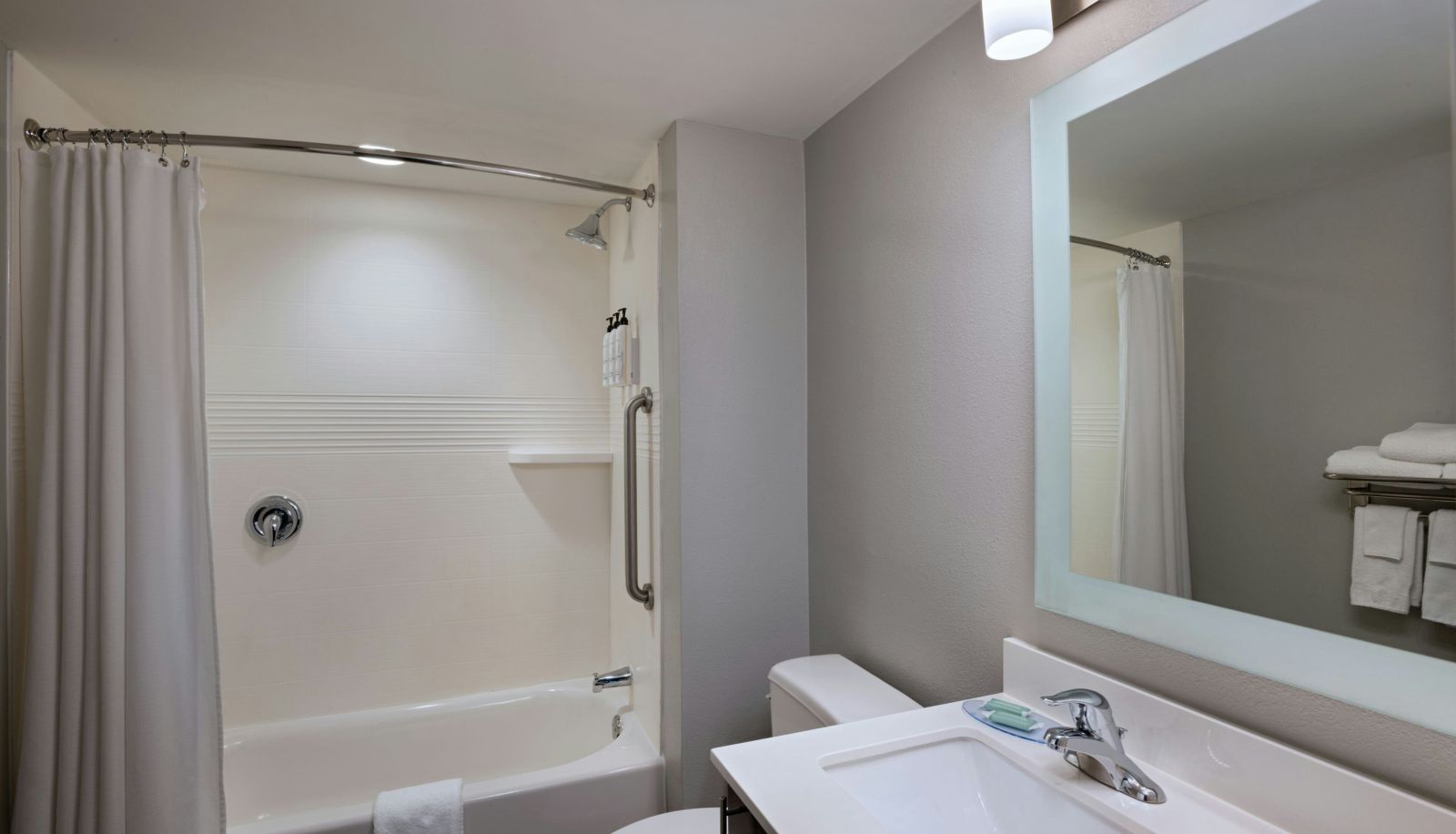 Zimmer - TownePlace Suites by Marriott Macon Mercer University
