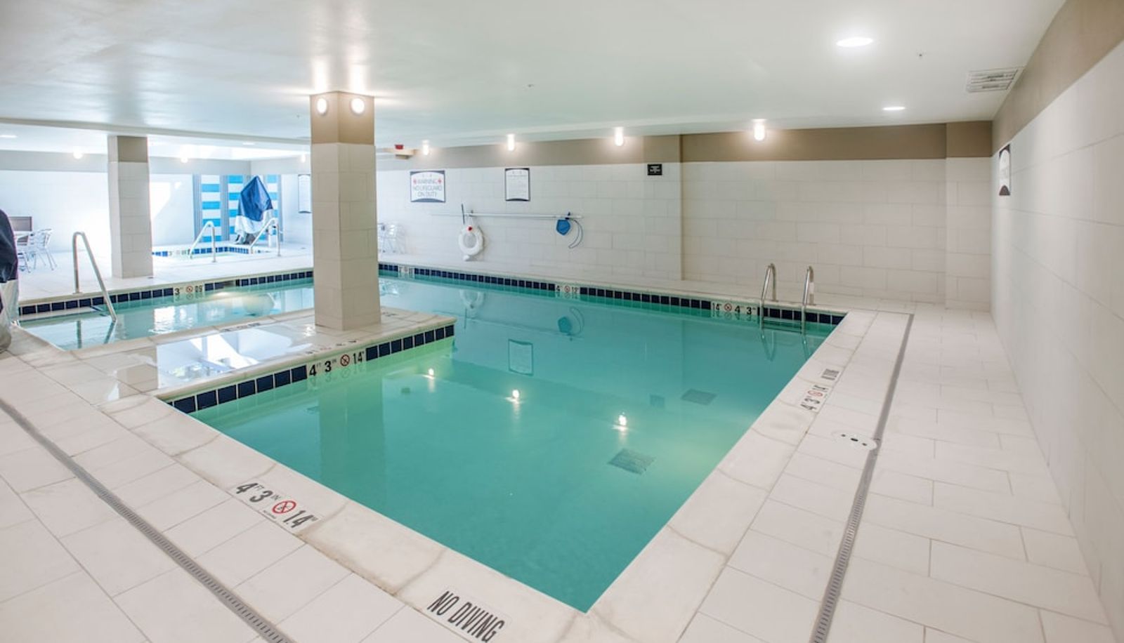 Piscine - Staybridge Suites DENVER DOWNTOWN by IHG