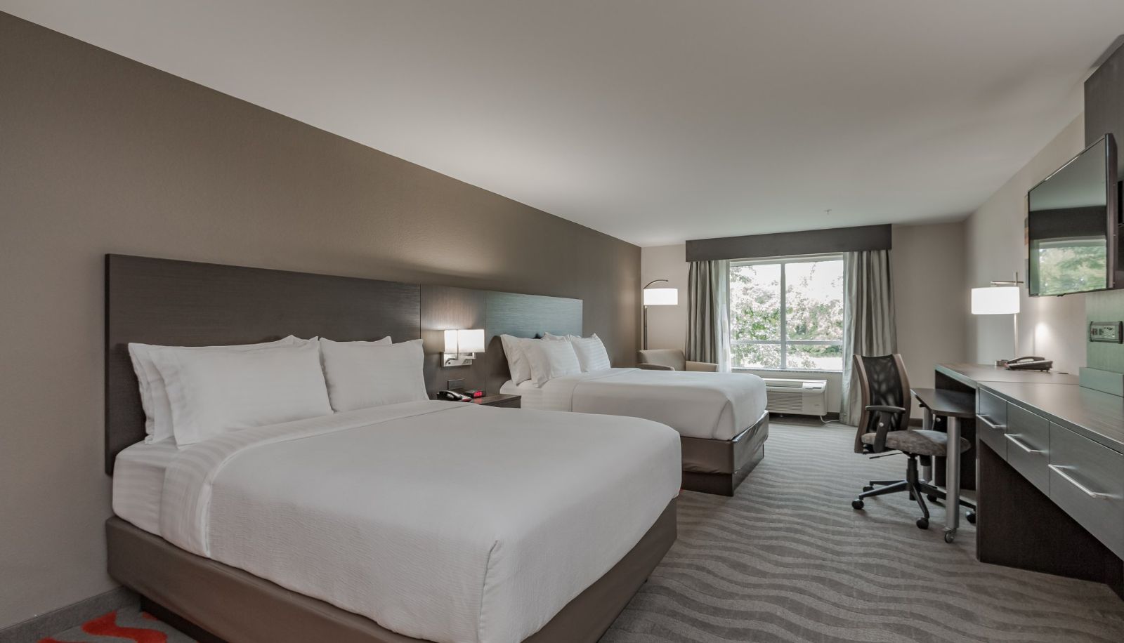 Camera - Holiday Inn MISHAWAKA - CONFERENCE CENTER by IHG
