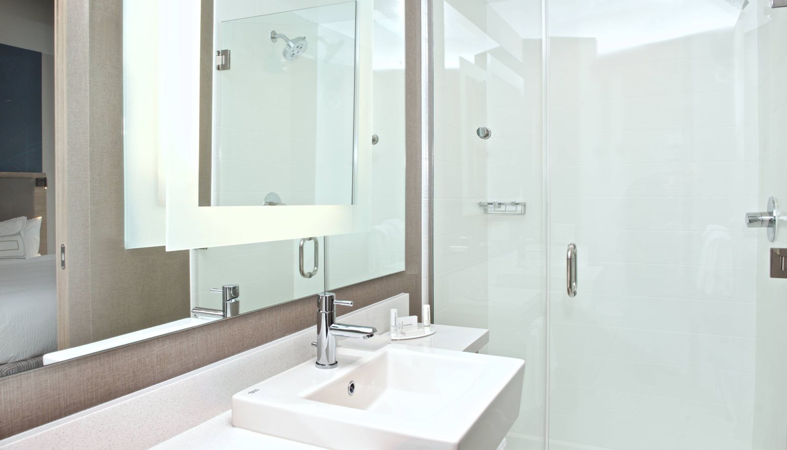 Zimmer - SpringHill Suites by Marriott Seattle Issaquah