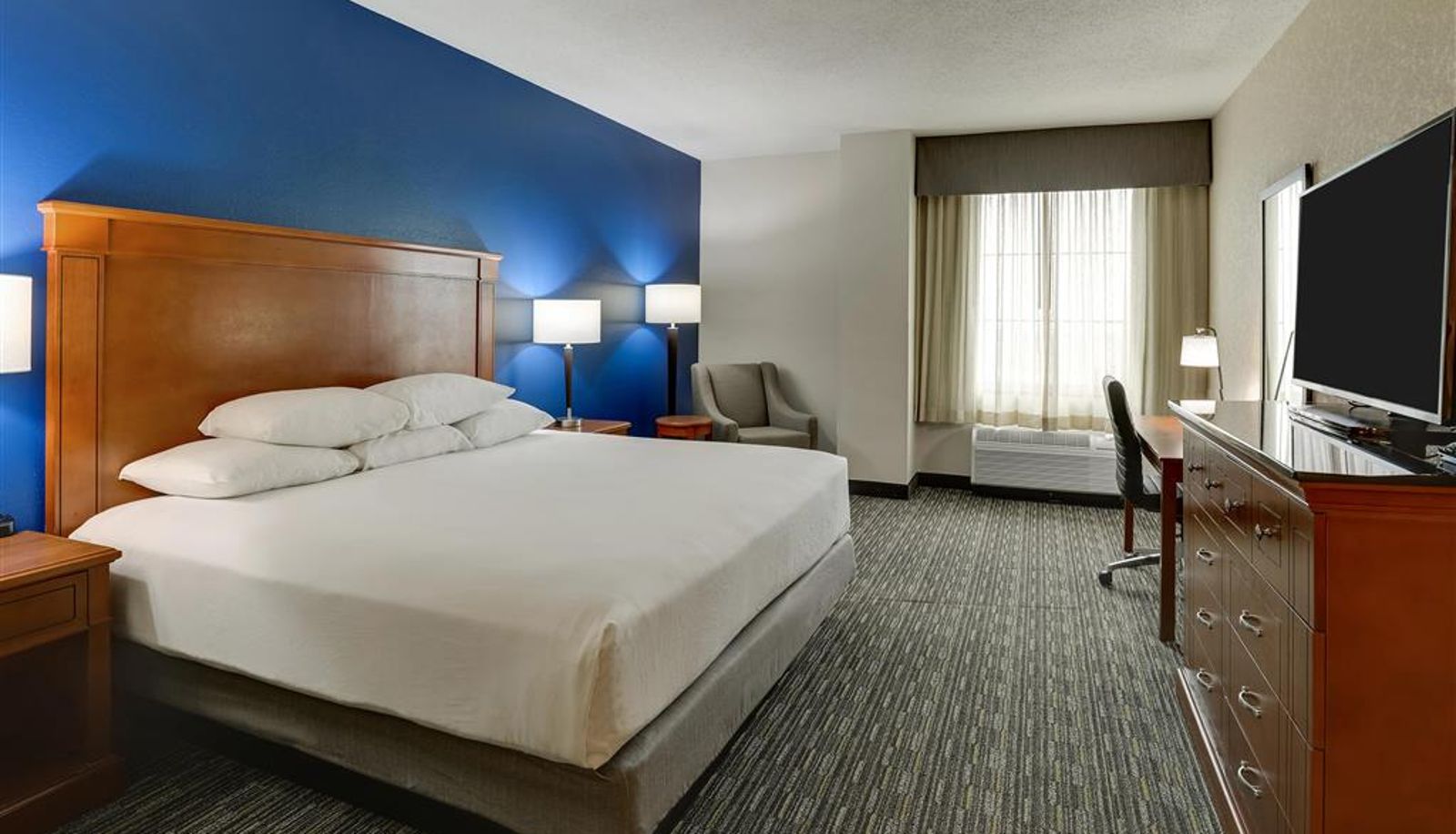 Room - Drury Inn and Suites St Louis Arnold
