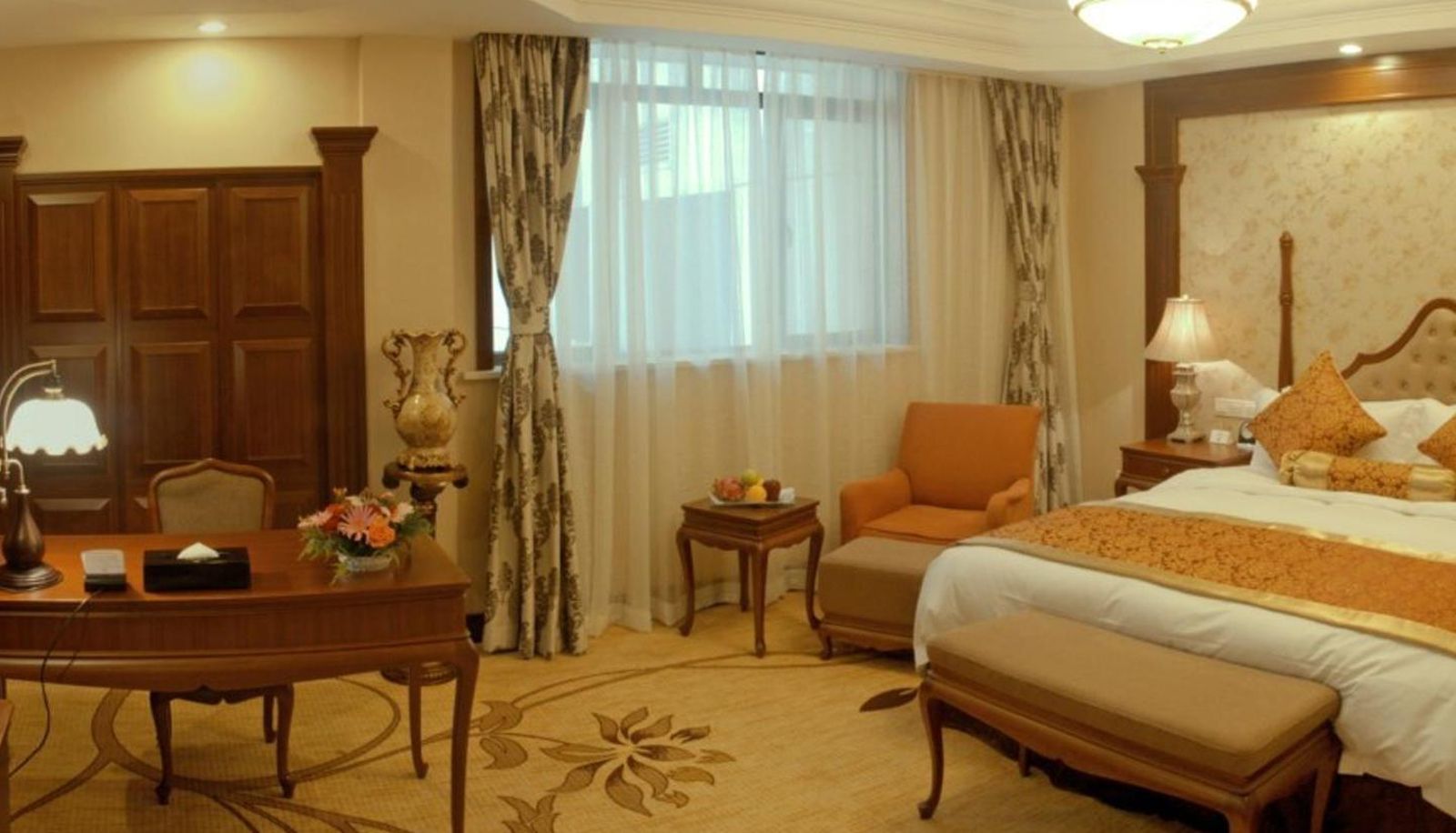 Camera - Jin Jiang Pacific Hotel