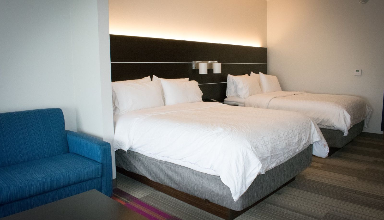 Room - Holiday Inn Express & Suites WEST MEMPHIS by IHG