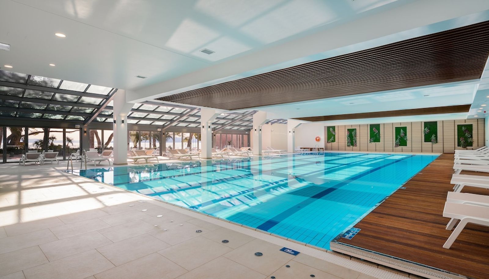 Pool - Valamar Meteor Hotel