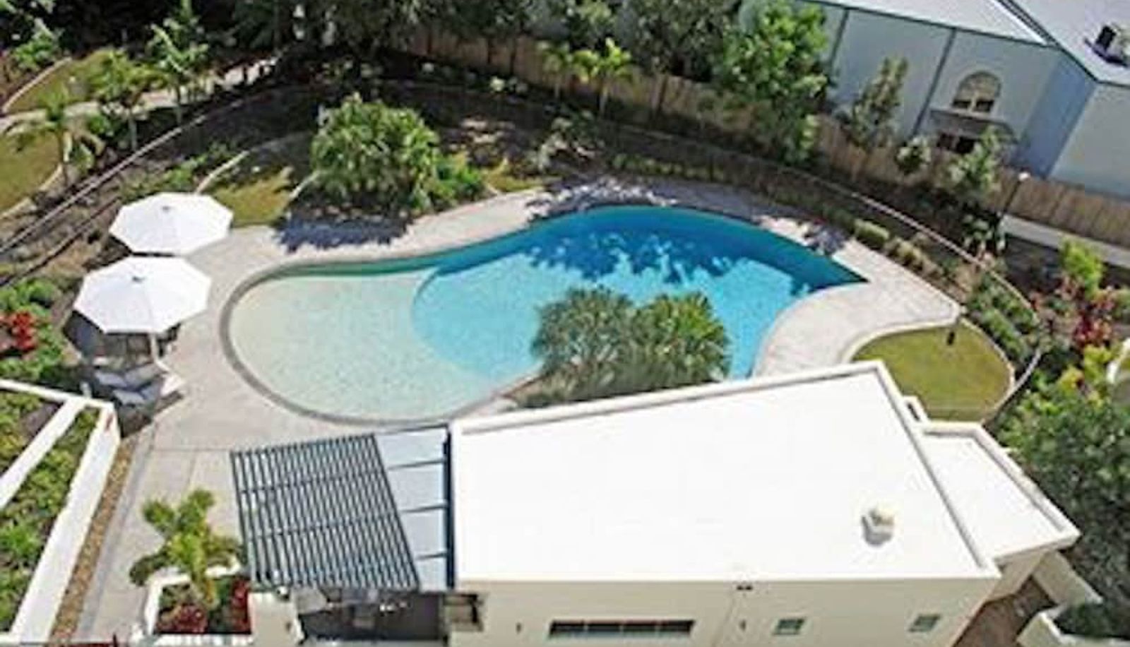 Pool - Horton Apartments