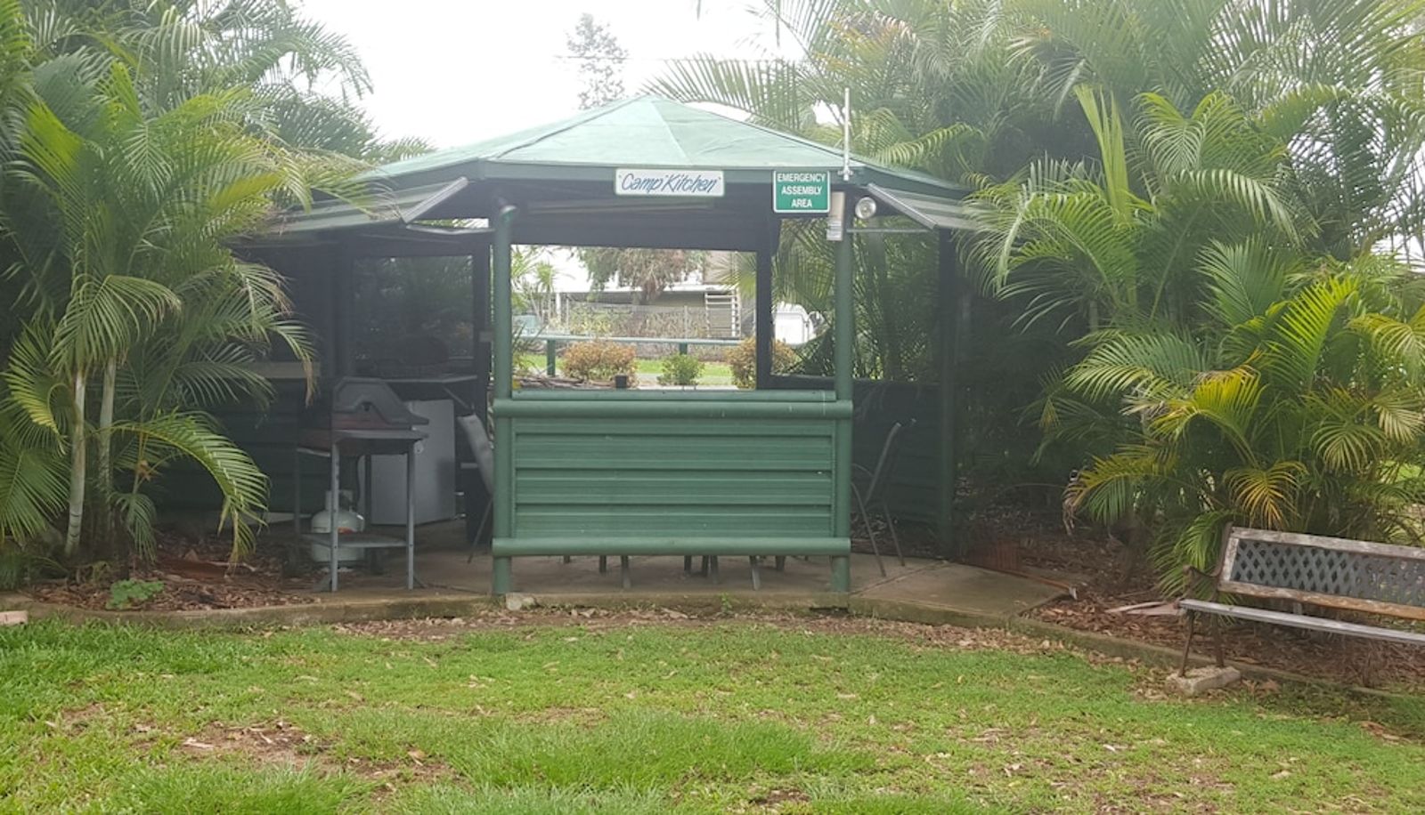 Info - Tiaro Motor Inn