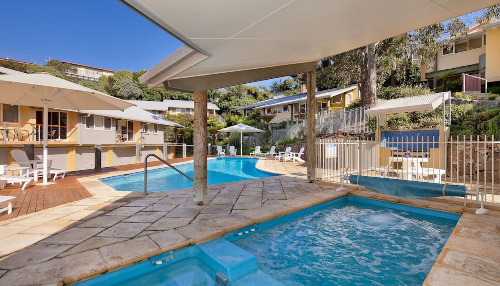 Pool - Tathra Beach House Apartments