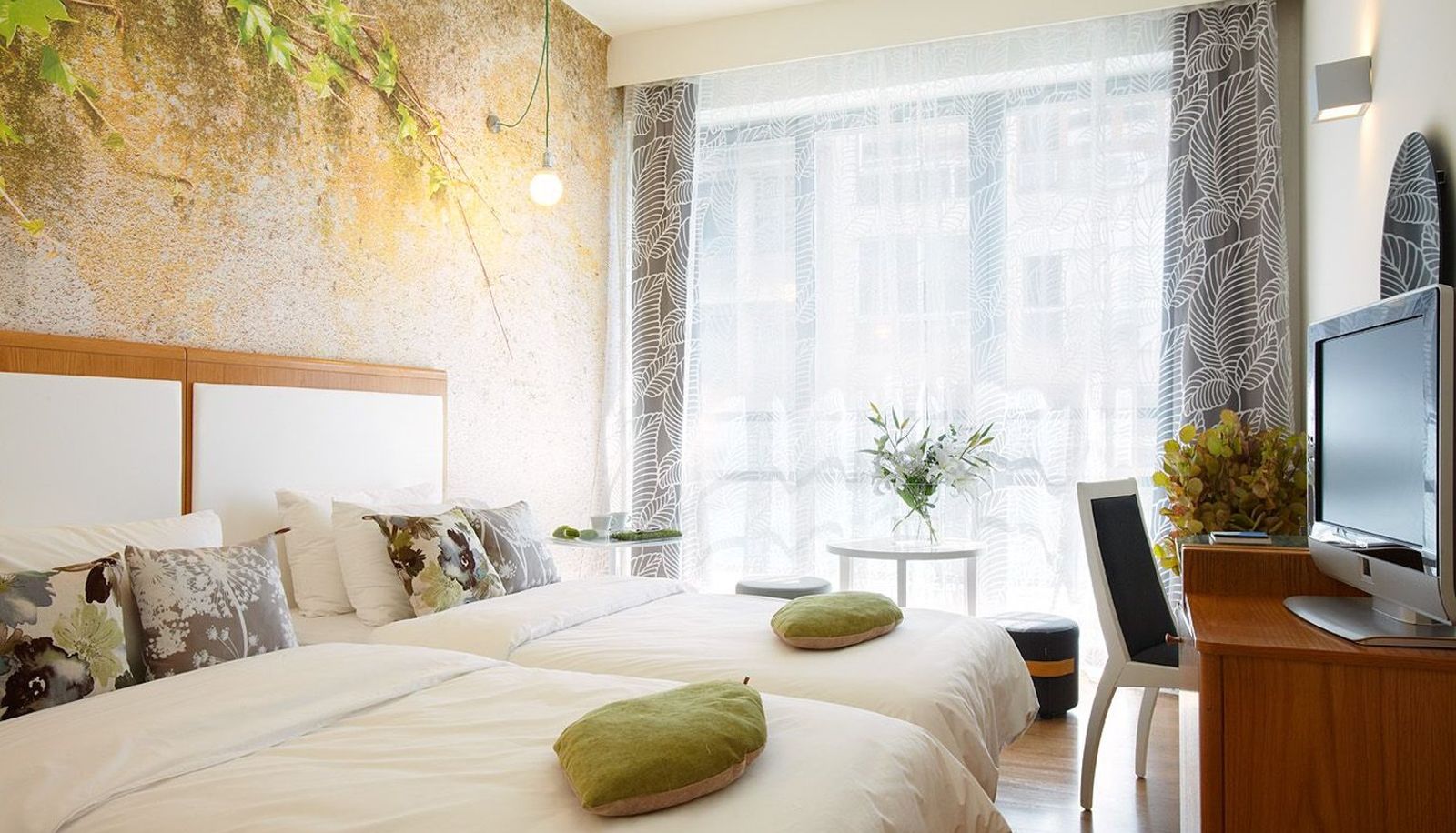 Room - CITY HOTEL