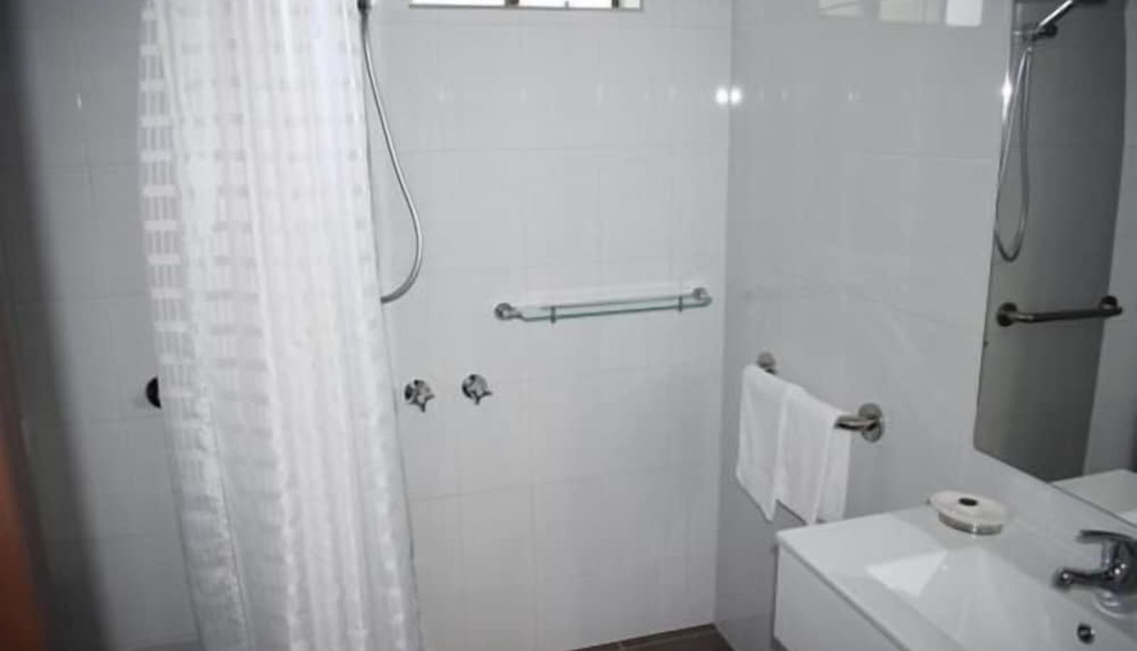 Badezimmer - Healesville Motor Inn