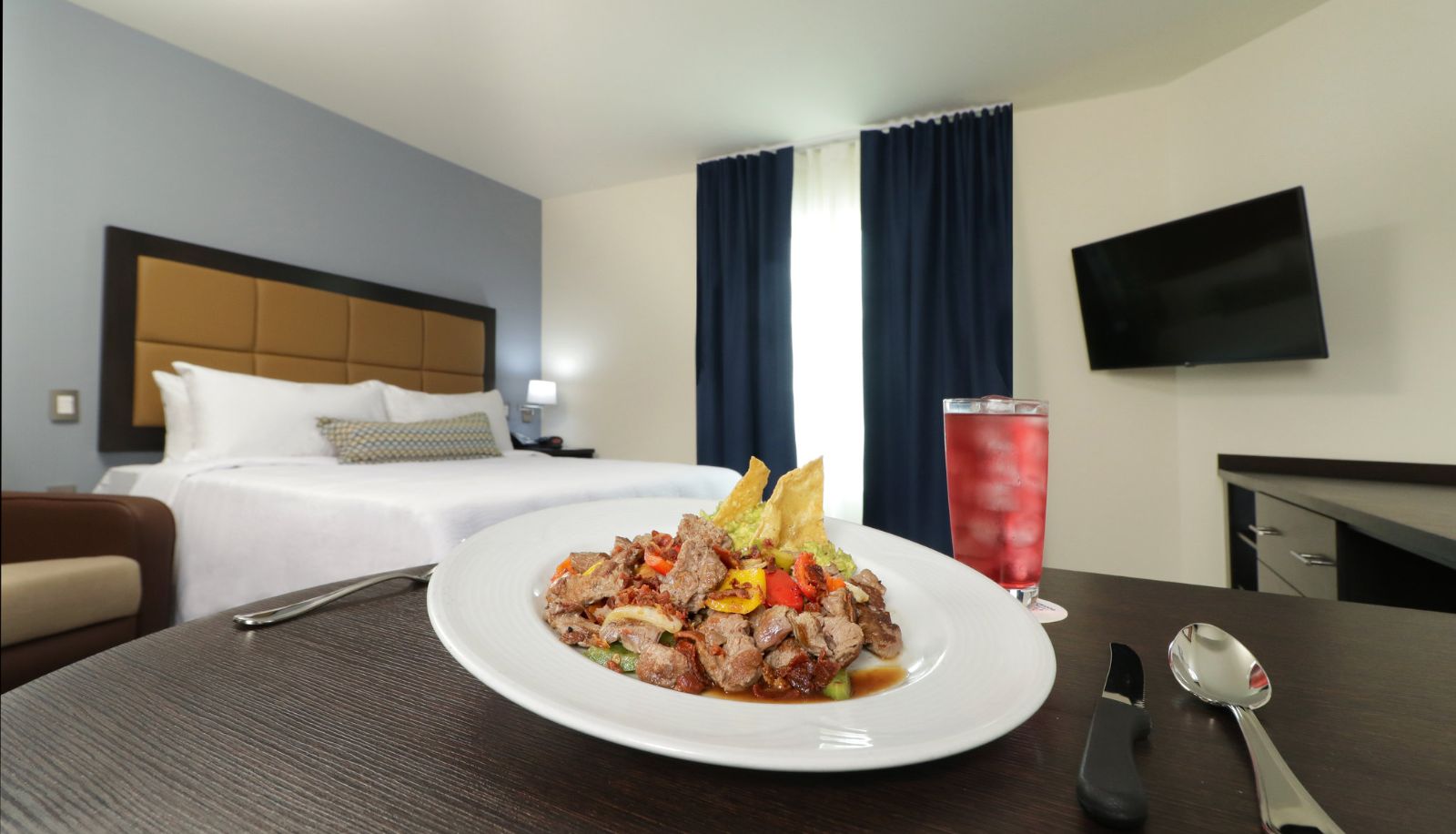 Zimmer - Candlewood Suites CELAYA by IHG