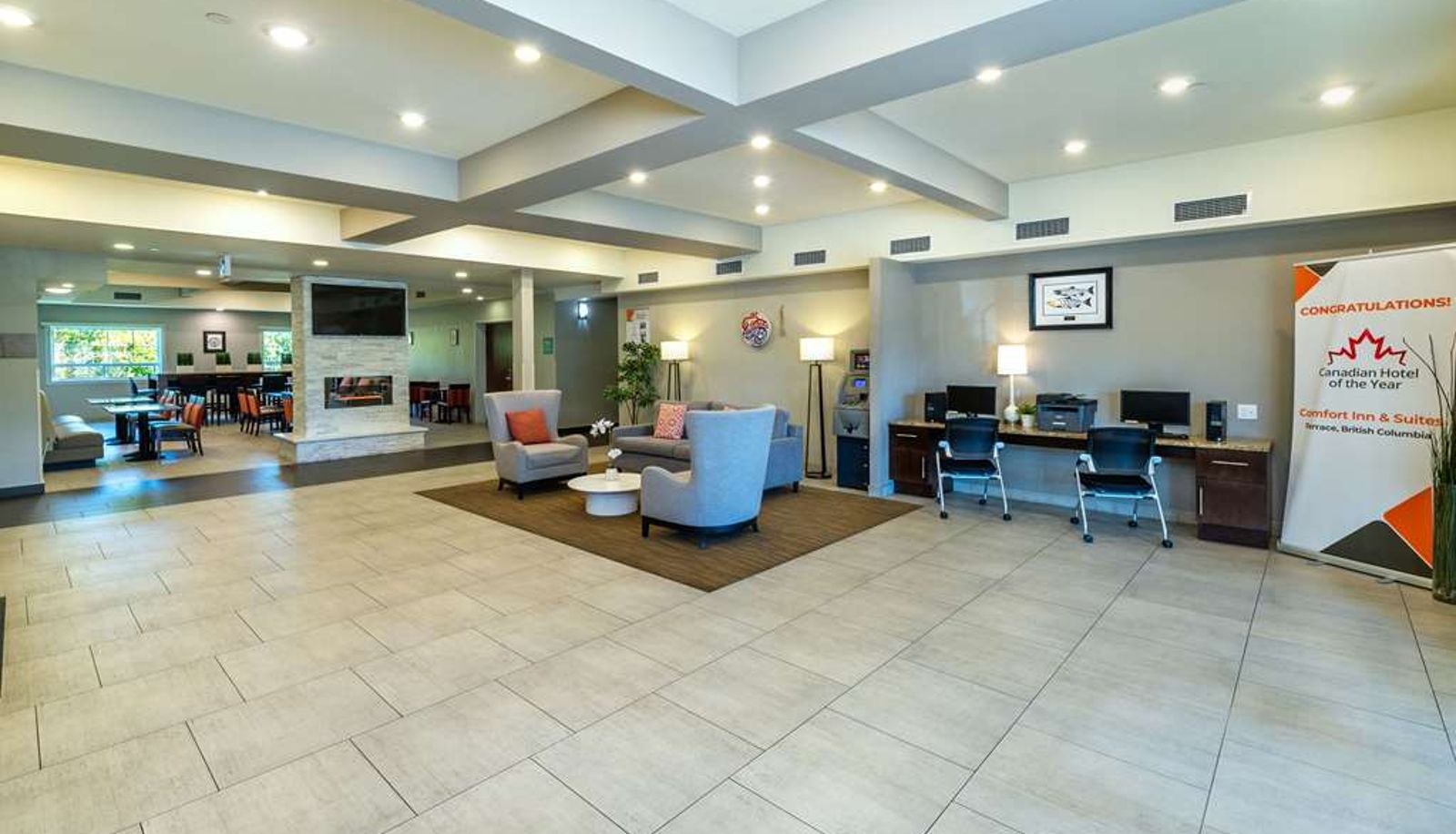 Lobby - Comfort Inn & Suites