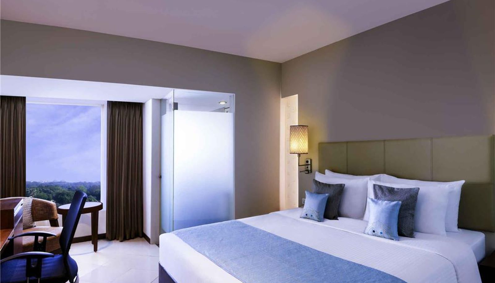 Zimmer - Grand Mercure Vadodara Surya Palace