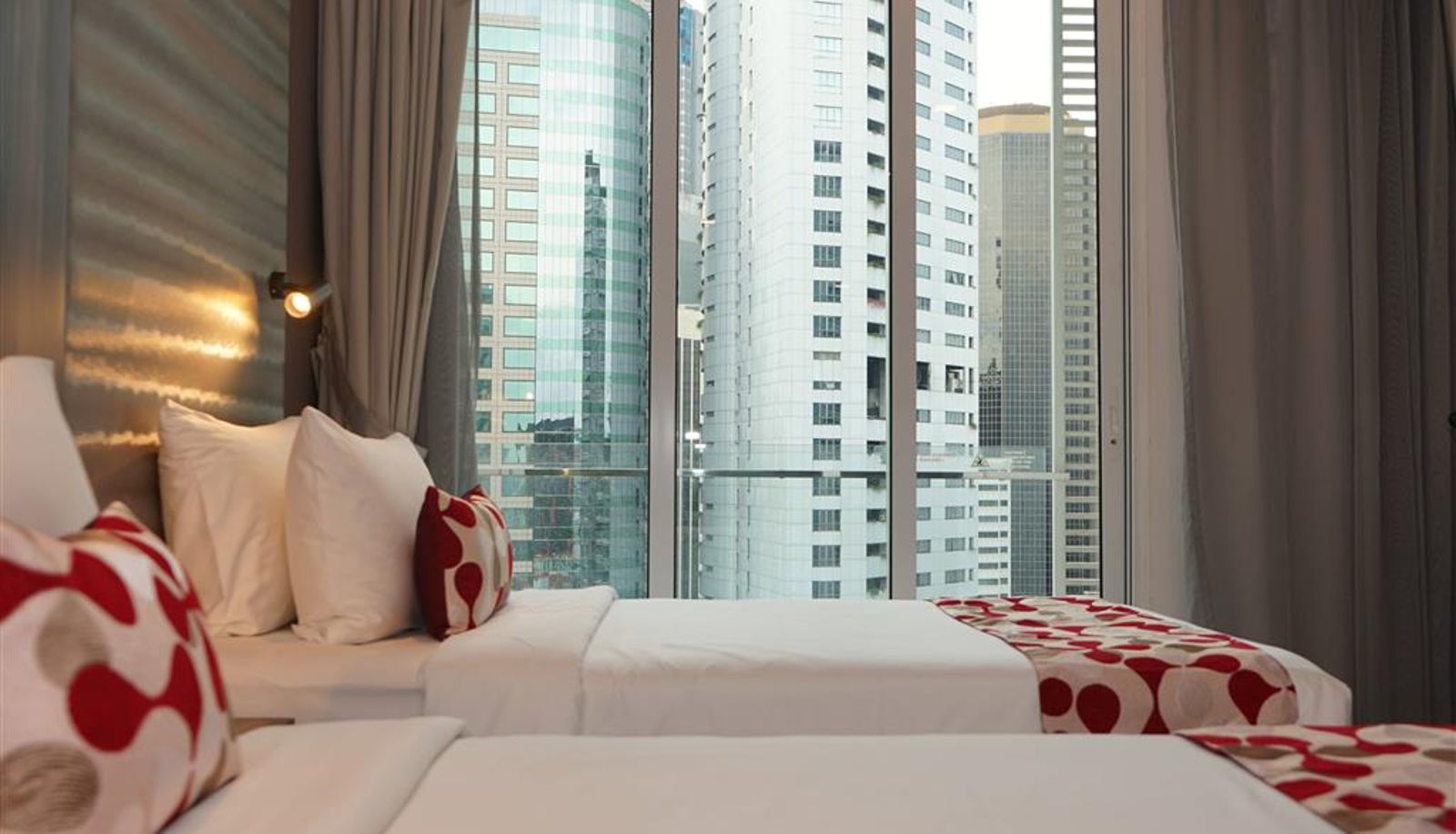 Zimmer - Ramada Suites by Wyndham Kuala Lumpur City Centre