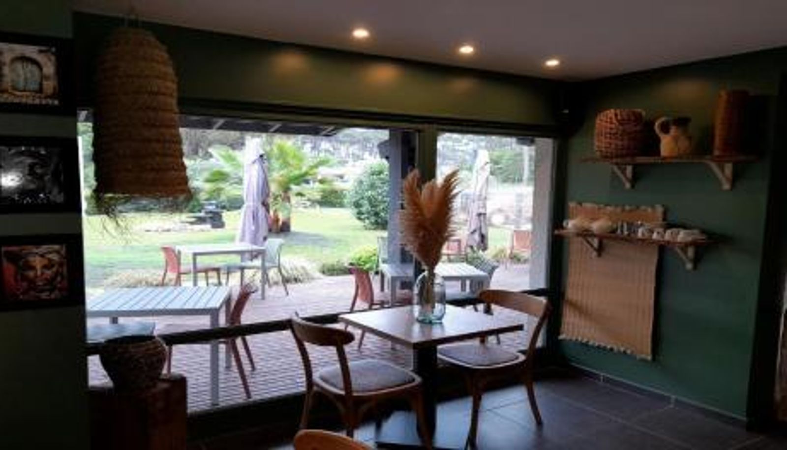 Breakfast room within the restaurant - Les Jardins de L'Ocean - Climatisé