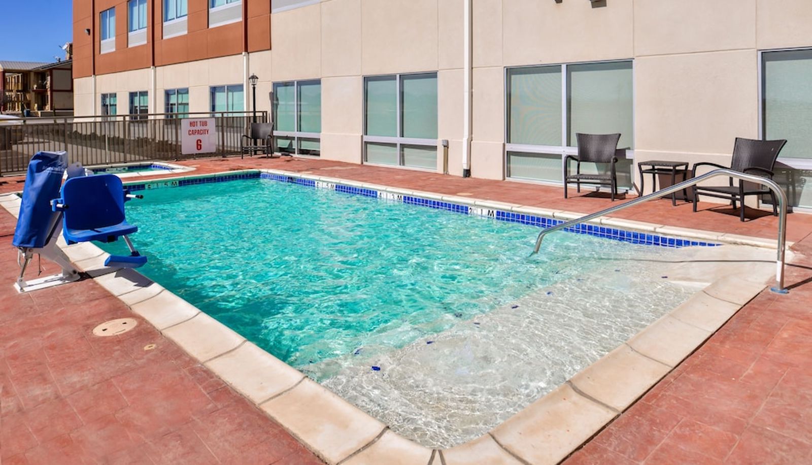 Pool - Holiday Inn Express & Suites VAN HORN by IHG