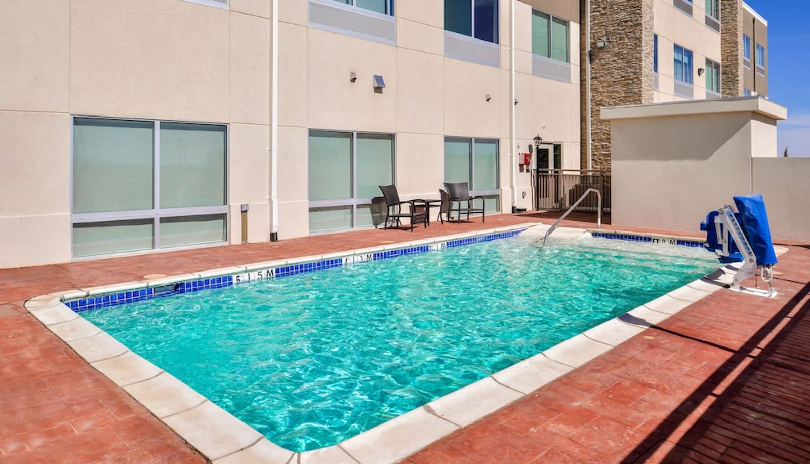 Pool - Holiday Inn Express & Suites VAN HORN by IHG