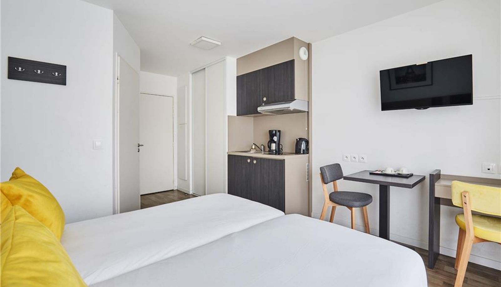 Room - Odalys City Paris Levallois