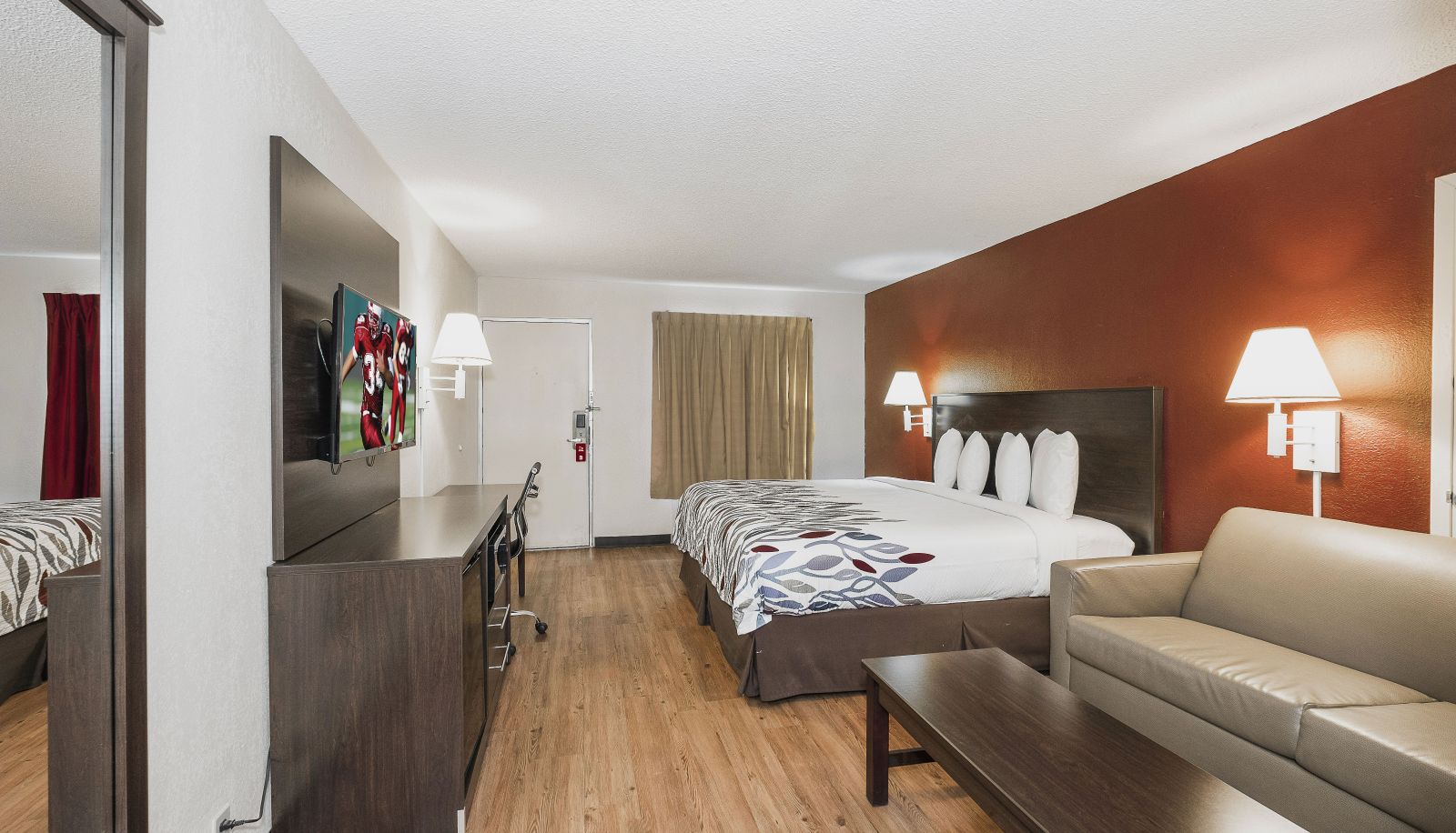 Zimmer - Red Roof Inn Walterboro
