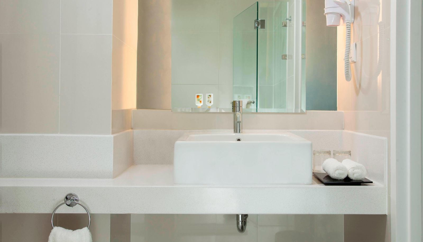 Room - Fairfield by Marriott Surabaya