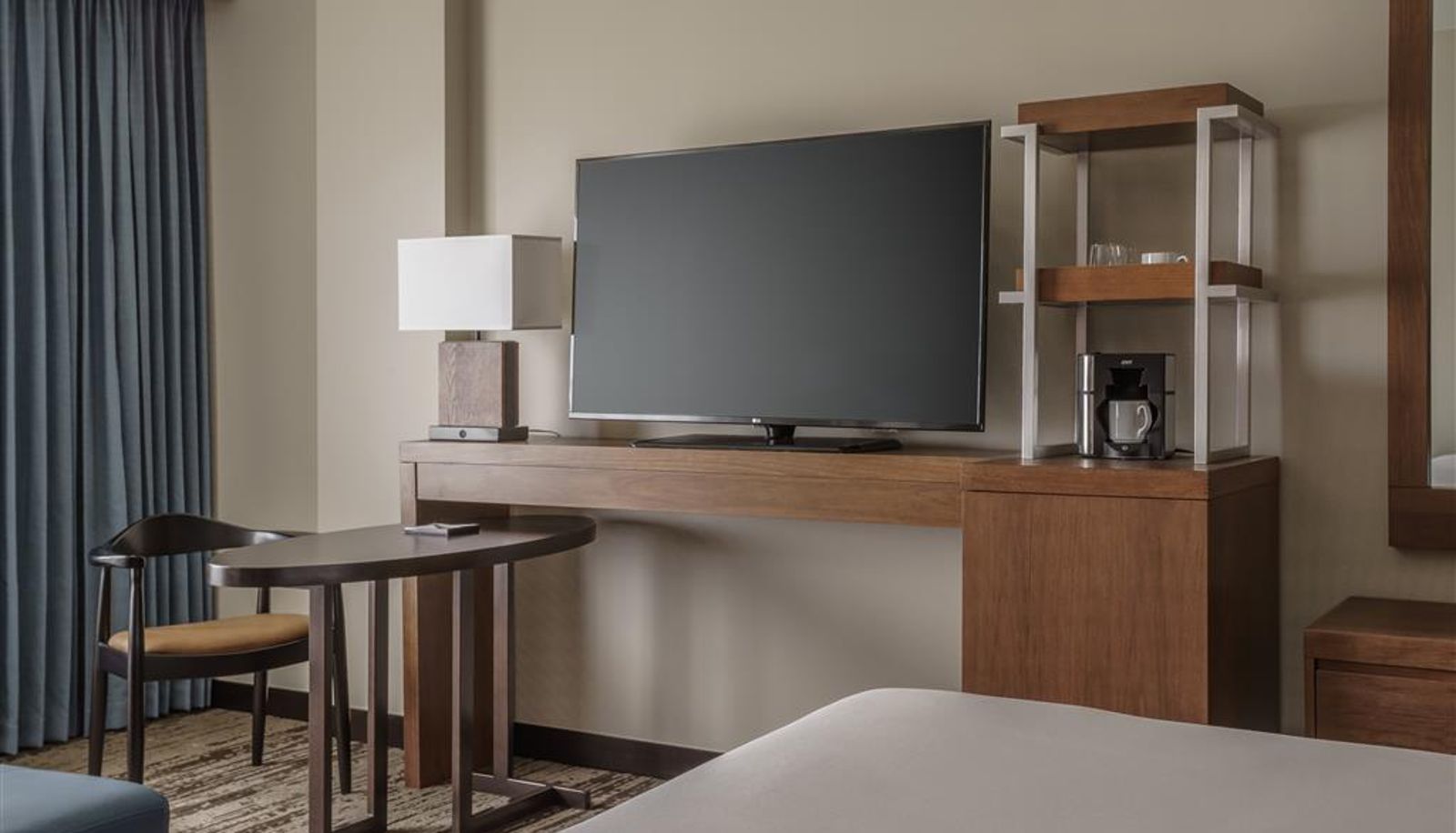 Room - Hyatt Regency Aurora - Denver Conference Center