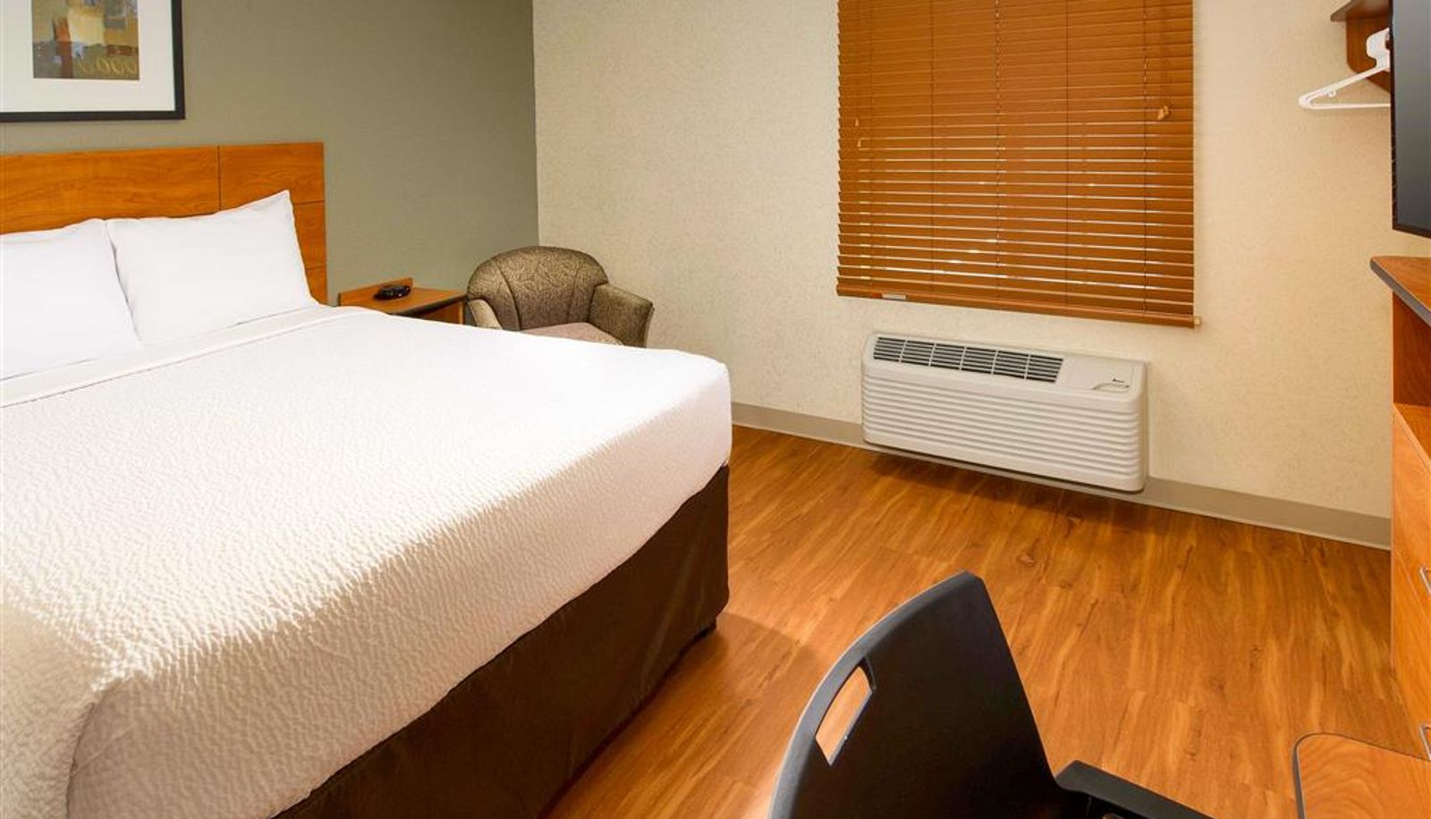 Room - WoodSpring Suites Wilkes-Barre