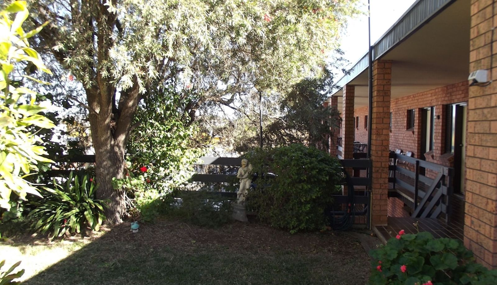Garten - Centabrook Motor Inn
