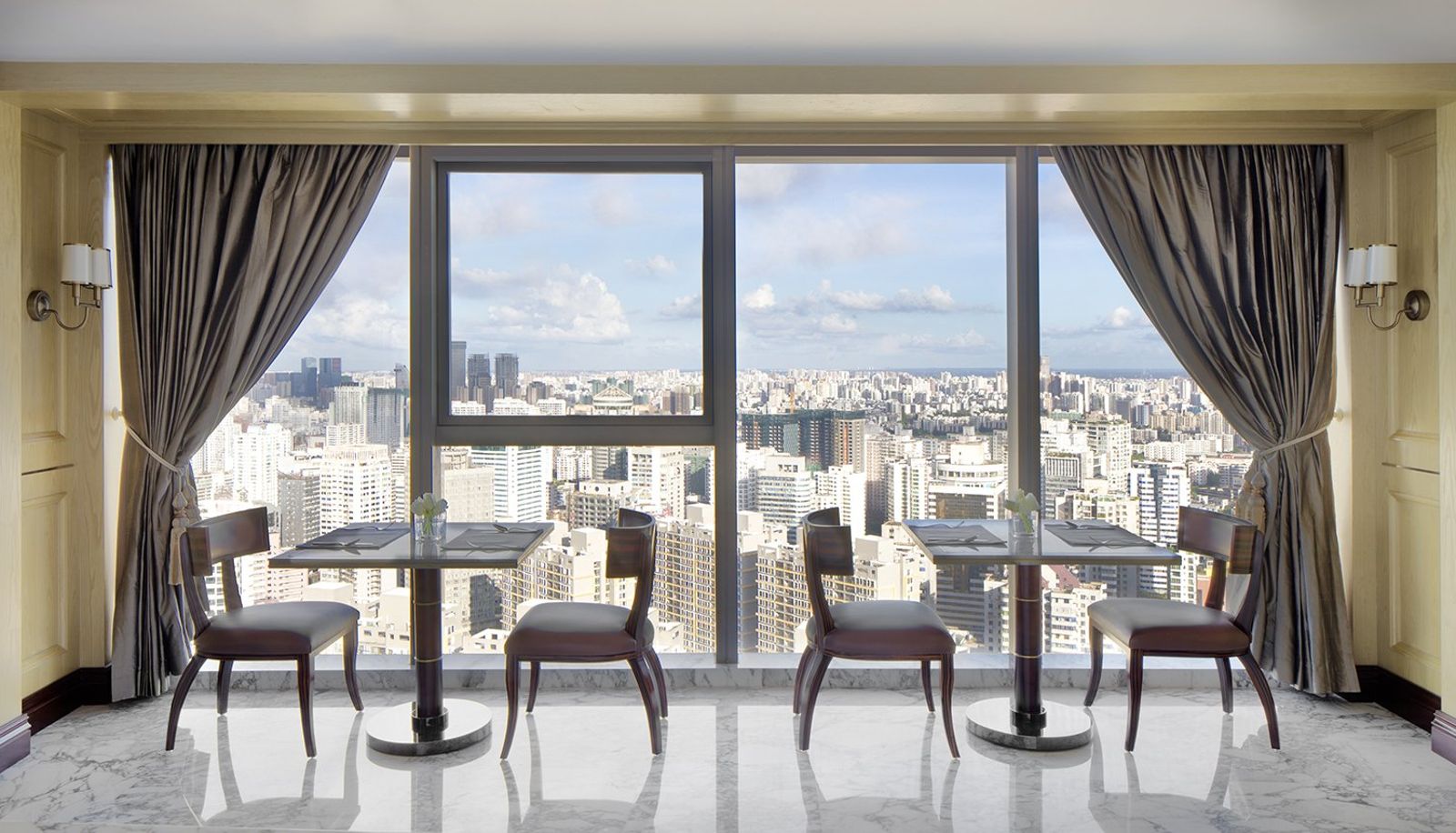 Bar - The Langham. Haikou