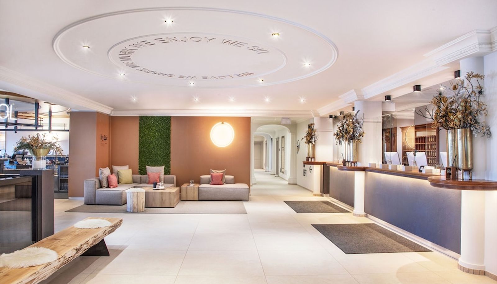 Réception - Victoria Hotel & Residence