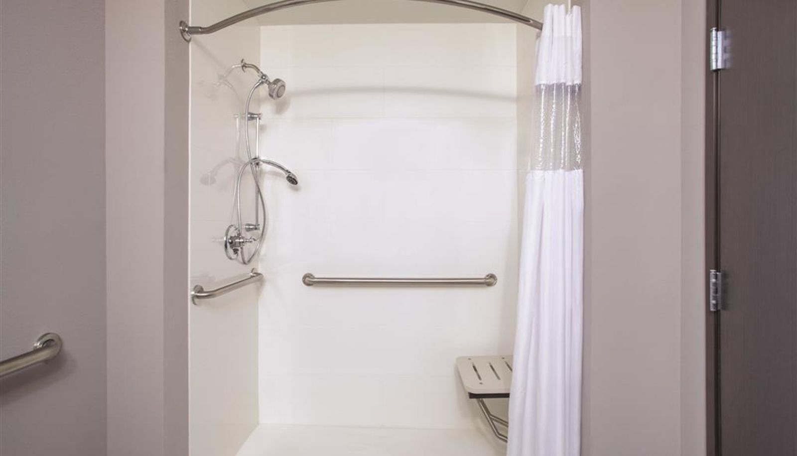 Room - La Quinta Inn & Suites by Wyndham Cullman