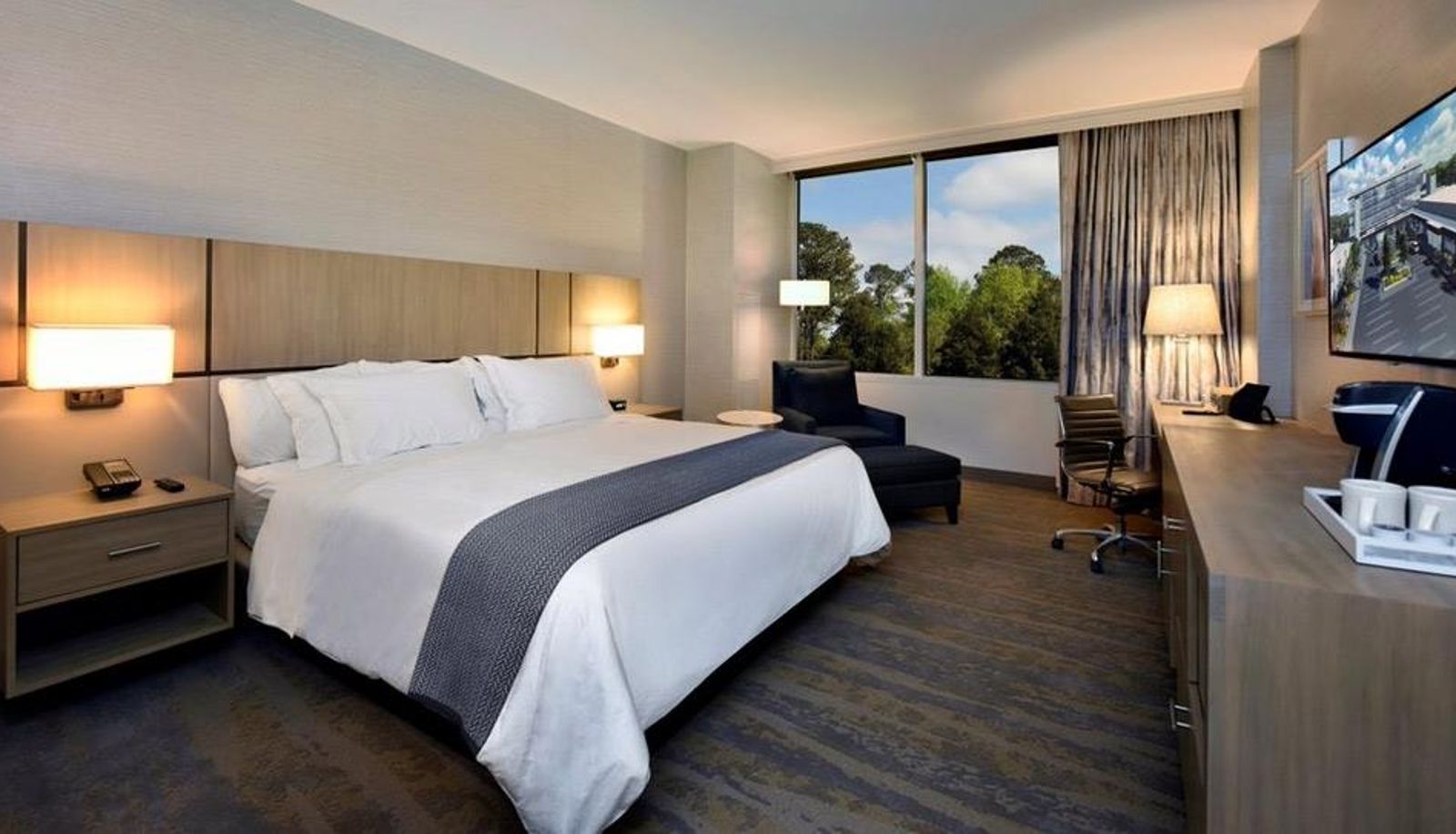 Zimmer - JB Duke Hotel