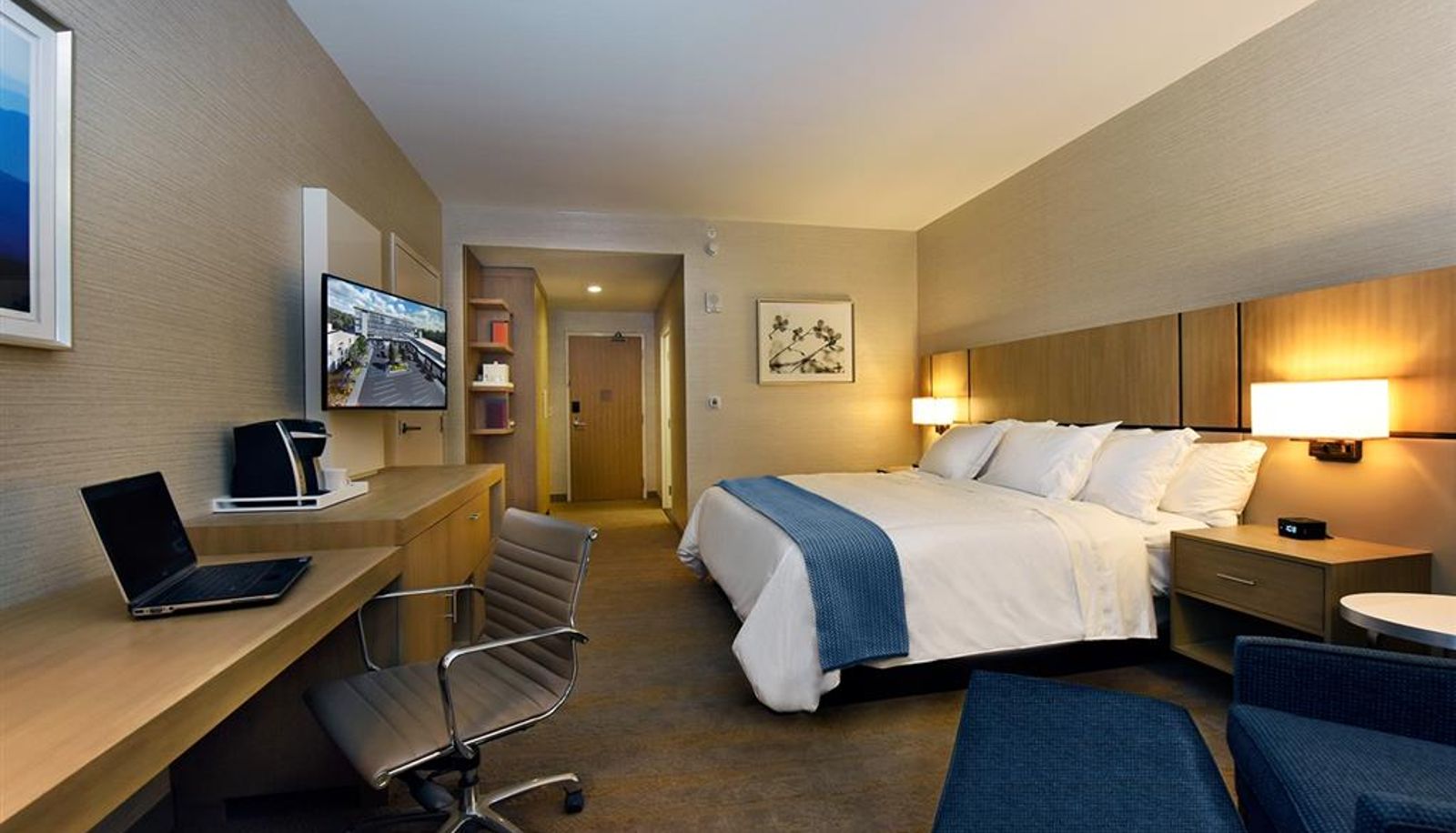 Zimmer - JB Duke Hotel