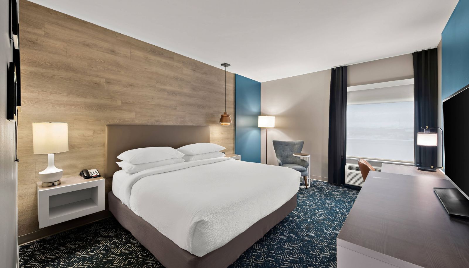 Zimmer - Four Points by Sheraton Plano