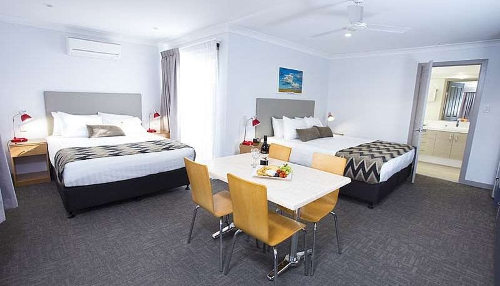 Suite - ALTITUDE MOTEL APARTMENTS