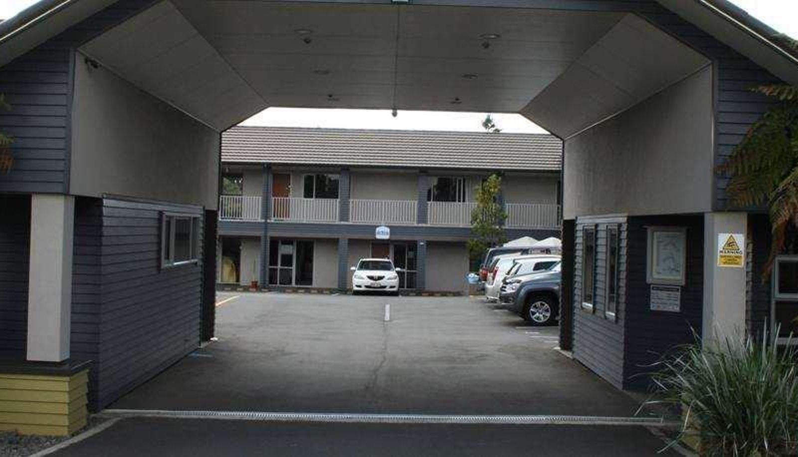 Exterior view - AVEDA MOTOR LODGE
