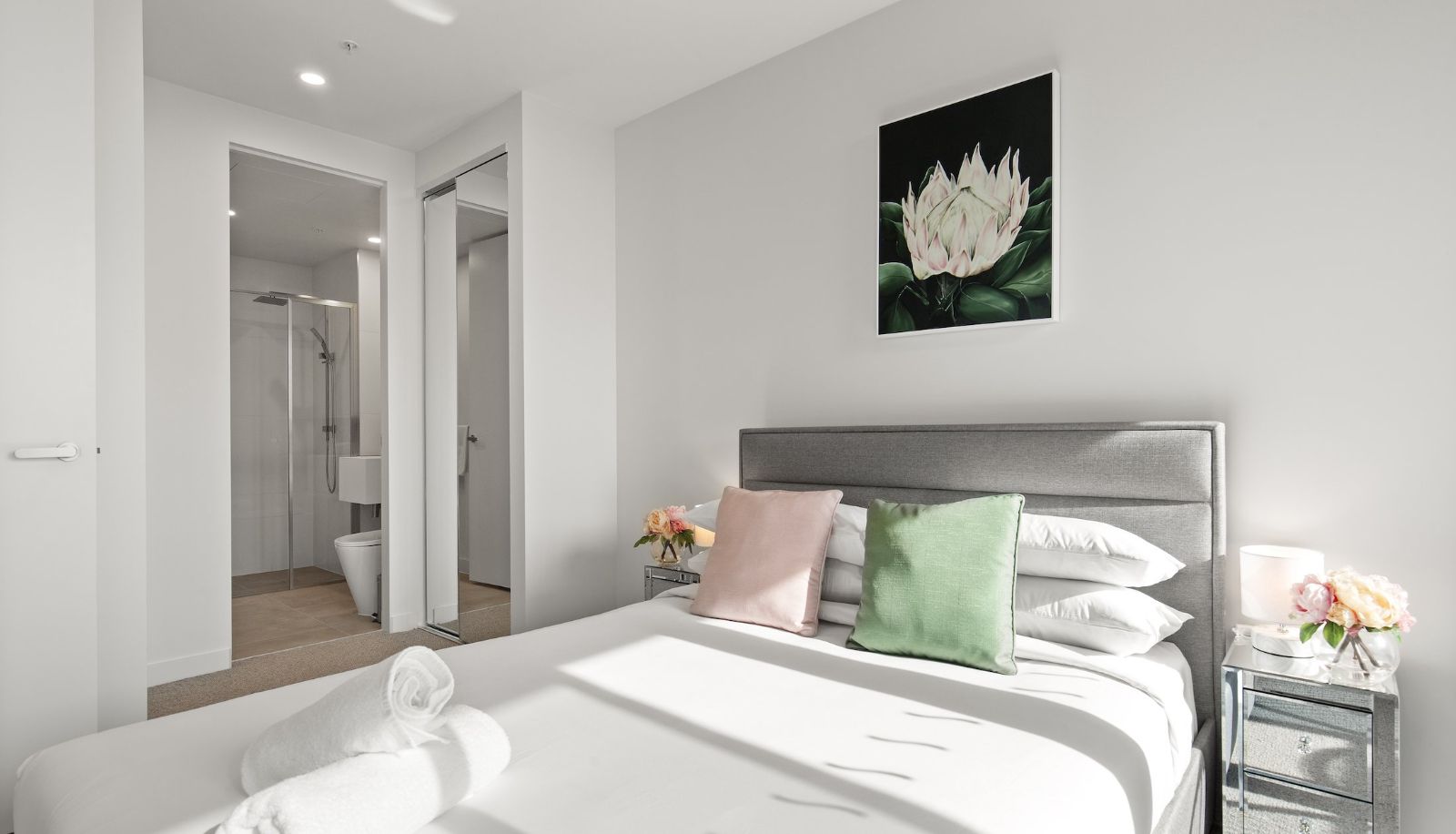 Zimmer - Astra Apartments Melbourne CBD - King Street